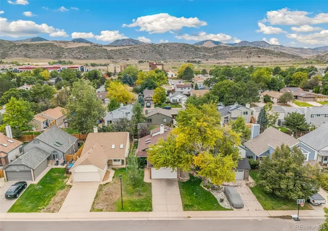 Photo 3 of Single family home for sale at 5623 S Yank Ct, Littleton, CO 80127 | MLS# 2851302 | Listing updated on 2026-10-03
