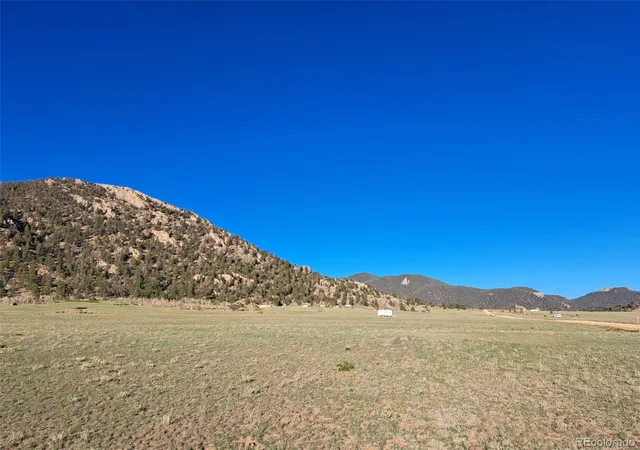 Photo 3 of Sale Pending at 6675 Jefferson Rd, Hartsel, CO 80449 | MLS# 4659145 | Listing updated on 2026-09-19