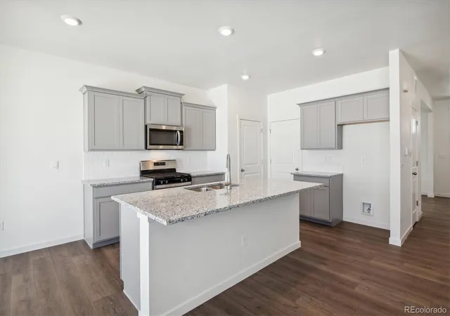 Photo 3 of Single family home for sale at 43073 Castle Stuart St, Elizabeth, CO 80107 | MLS# 1688347 | Listing updated on 2026-09-16