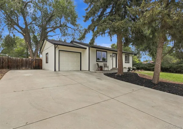 Photo 3 of Single family home for sale at 3065 W 134th Court, Broomfield, CO 80020 | MLS# 1674620 | Listing updated on 2026-10-07