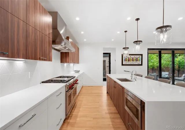 Photo 3 of Single family home for sale at 1186 S Gaylord St, Denver, CO 80210 | MLS# 9924169 | Listing updated on 2026-09-26