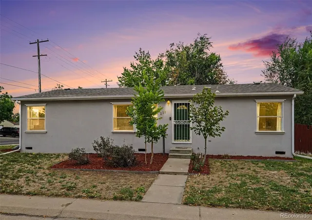 Single family home for sale at 2301 Florence St, Aurora, CO 80010 | MLS# 3797863