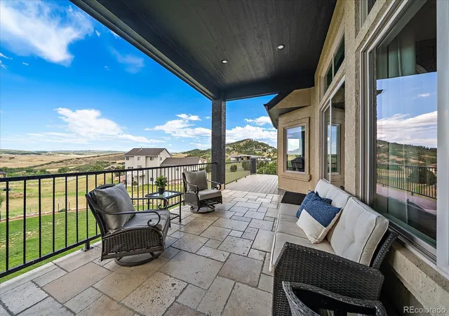 Photo 4 of Single family home for sale at 5375 Country Clb Dr, Larkspur, CO 80118 | MLS# 6497585 | Listing updated on 2026-09-25