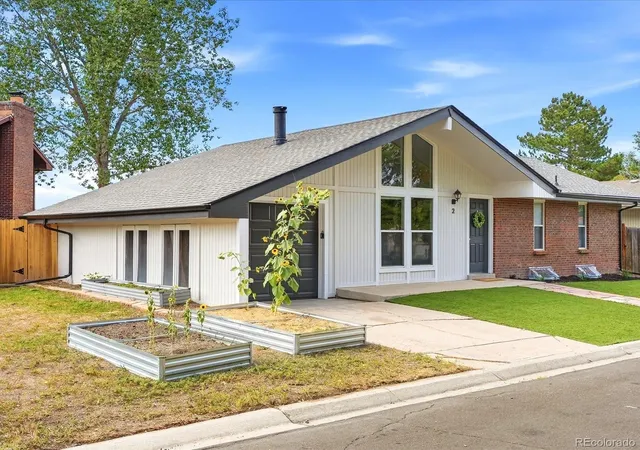 Single family home for sale at 2 Pinon Pl, Broomfield, CO 80020 | MLS# 6575131