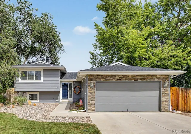 Photo 1 of Single family home for sale at 1307 Ellen Pl, Loveland, CO 80537 | MLS# 5527868 | Listing updated on 2026-09-22