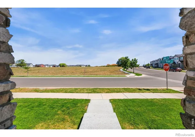 Photo 3 of Single family home for sale at 1893 Foggy Brk Dr, Fort Collins, CO 80528 | MLS# IR1068722 | Listing updated on 2026-10-09