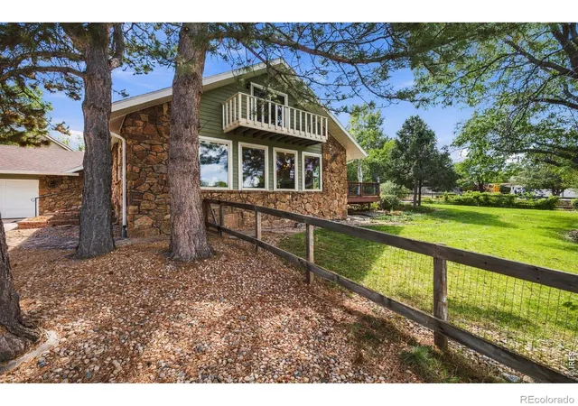 Photo 3 of Single family home for sale at 9004 Walker Rd, Niwot, CO 80503 | MLS# IR1068724 | Listing updated on 2026-09-23