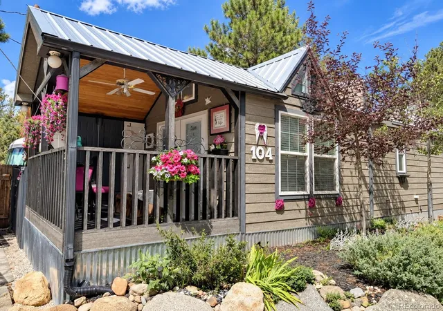 Photo 2 of Manufactured home for sale at 19253 E Us Hwy 24 10a, Woodland Park, CO 80863 | MLS# 1629979 | Listing updated on 2026-09-28