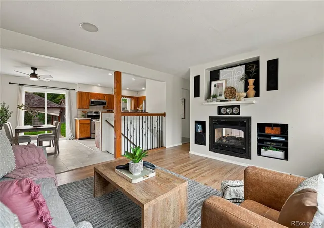 Photo 4 of Single family home for sale at 6662 Kipling St, Arvada, CO 80004 | MLS# 2788399 | Listing updated on 2026-09-24