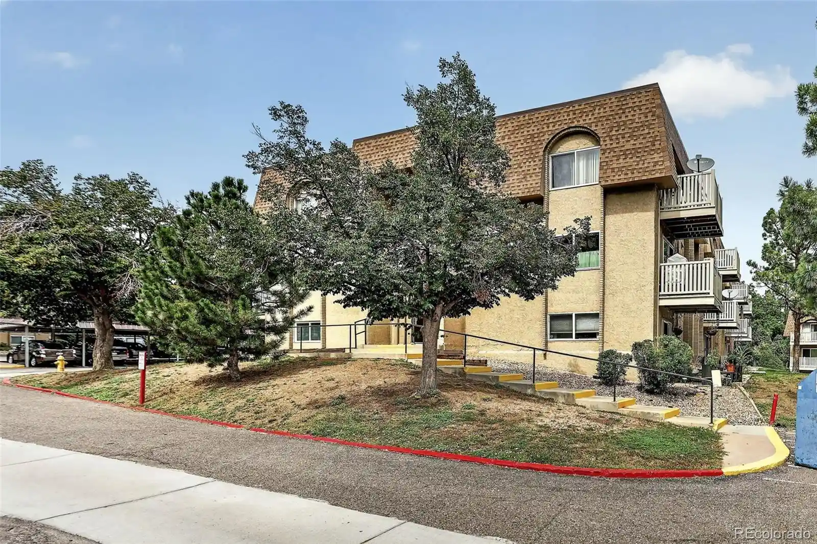 Listing Photo 2 - Condo for sale in 7455 E Quincy Ave located at 7455 E Quincy Ave, Denver, CO 80237 - Unit #308