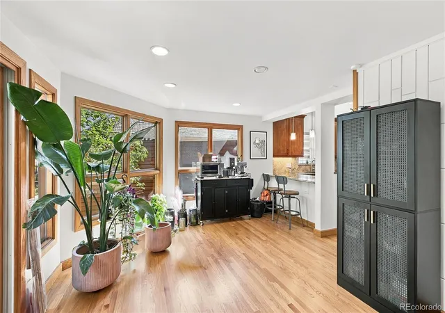 Photo 4 of Single family home for sale at 430 S Gilpin St, Denver, CO 80209 | MLS# 9801704 | Listing updated on 2026-09-21
