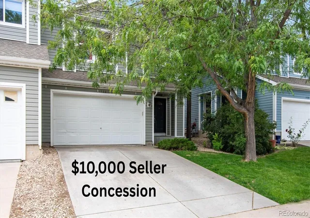 Townhouse for sale at 1720 Elk Springs St, Loveland, CO 80538 | MLS# 8528671