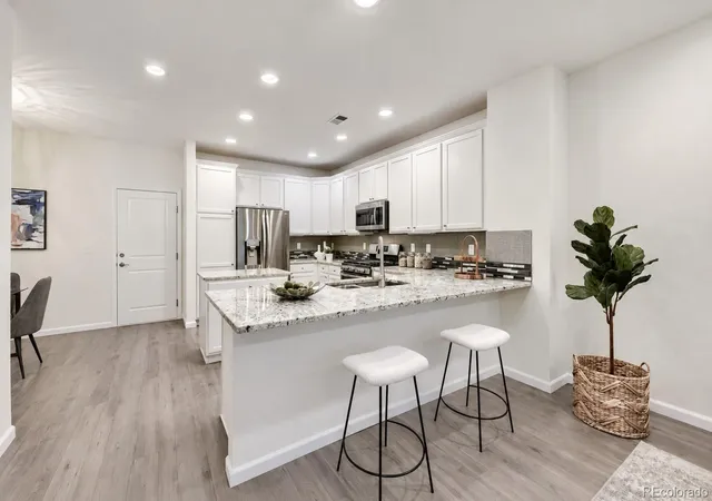 Photo 4 of Townhouse for sale at 9002 E Caley Way, Centennial, CO 80111 | MLS# 7144635 | Listing updated on 2026-09-19