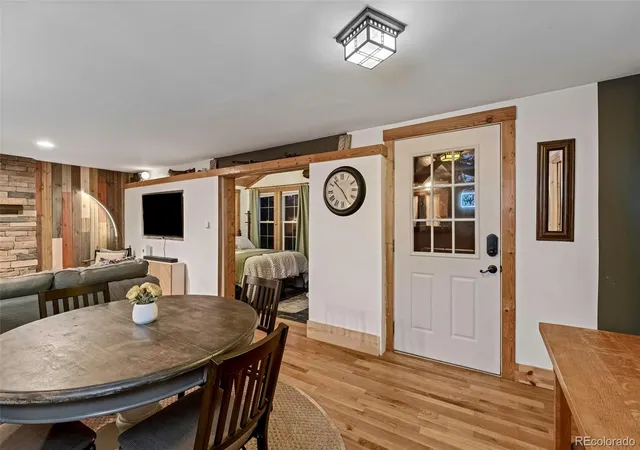 Photo 4 of Single family home for sale at 27131 Log Trl, Conifer, CO 80433 | MLS# 6174033 | Listing updated on 2026-10-09