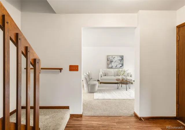 Photo 4 of Single family home for sale at 2662 S Kingston Ct, Aurora, CO 80014 | MLS# 5872239 | Listing updated on 2026-09-27