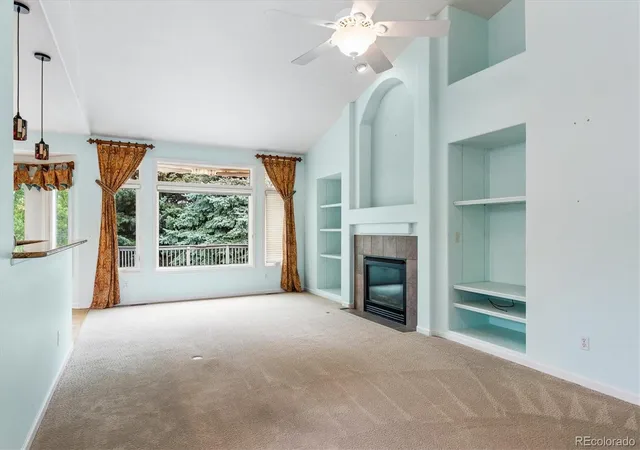 Photo 3 of Single family home for sale at 20 Tamerlain Ct, Highlands Ranch, CO 80130 | MLS# 4835643 | Listing updated on 2026-09-22