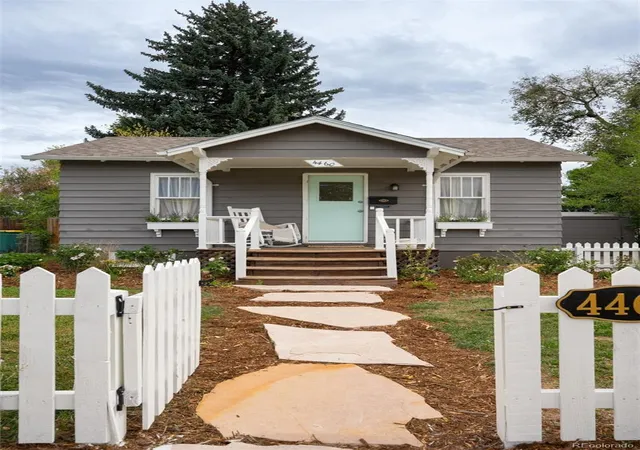 Photo 3 of Single family home for sale at 4460 S Sherman St, Englewood, CO 80113 | MLS# 5483565 | Listing updated on 2026-10-04