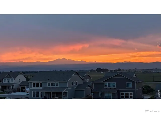 Photo 2 of Single family home for sale at 842 Crestone St, Johnstown, CO 80534 | MLS# IR1068761 | Listing updated on 2026-10-09