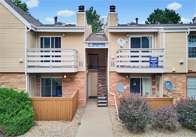 Photo 2 of Condo for sale at 3344 S Ammons St #16-101, Lakewood, CO 80227 | MLS# 6127560 | Listing updated on 2026-09-29