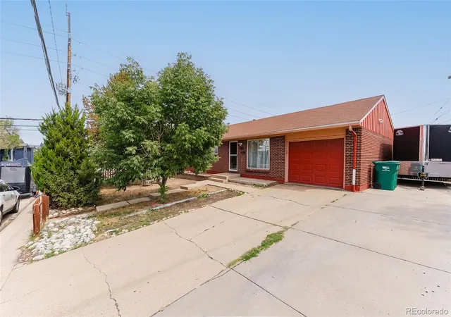 Photo 3 of Single family home for sale at 8382 Navajo St, Denver, CO 80221 | MLS# 6358907 | Listing updated on 2026-09-26