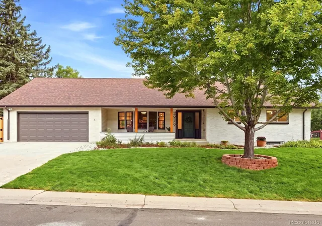 Photo 1 of Single family home for sale at 2979 Robb Cir, Lakewood, CO 80215 | MLS# 8286742 | Listing updated on 2026-10-07