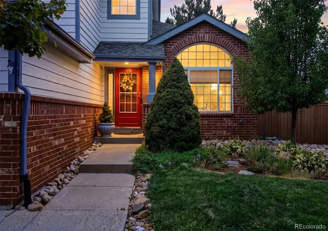 Photo 2 of Single family home for sale at 9143 Lark Sparrow Pl, Highlands Ranch, CO 80126 | MLS# 4009485 | Listing updated on 2026-10-03