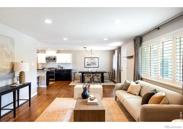 Photo 4 of Single family home for sale at 6114 S Fairfield St, Littleton, CO 80120 | MLS# IR1068775 | Listing updated on 2026-10-10