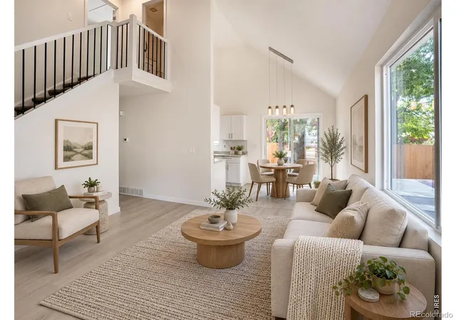 Photo 3 of Single family home for sale at 1009 Townley Cir, Longmont, CO 80501 | MLS# IR1068786 | Listing updated on 2026-09-23