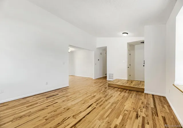 Photo 3 of Single family home for sale at 9038 Woodland Dr, Highlands Ranch, CO 80126 | MLS# 7925259 | Listing updated on 2026-09-19