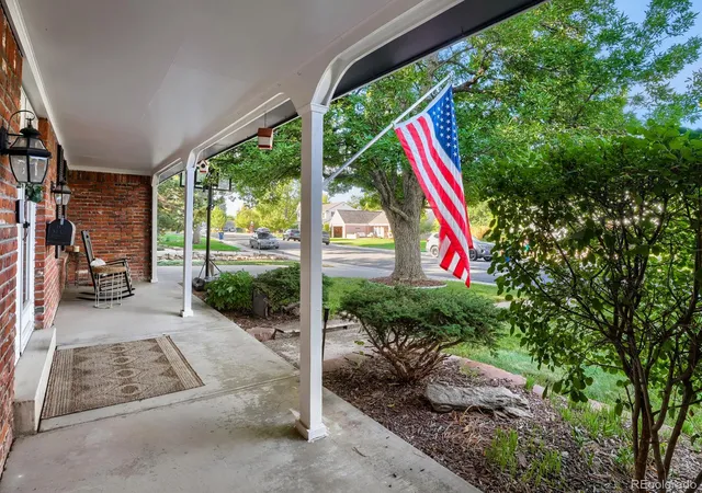 Photo 4 of Single family home for sale at 7024 S Madison Ct, Centennial, CO 80122 | MLS# 2579860 | Listing updated on 2026-09-20