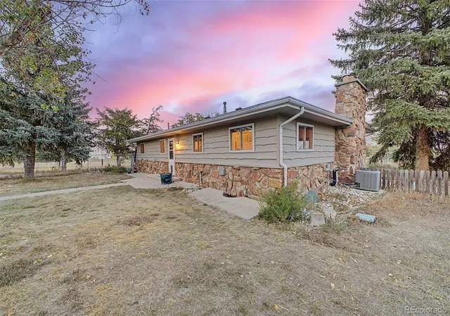 Photo 3 of Single family home for sale at 2301 S County Rd 23e, Berthoud, CO 80513 | MLS# 5991753 | Listing updated on 2026-09-25