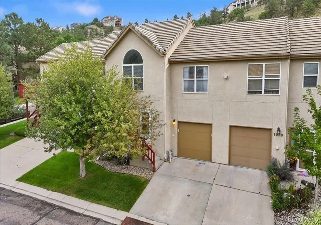 Photo 2 of Sale Pending at 1970 Bristlecone Dr, Colorado Springs, CO 80919 | MLS# 7081292 | Listing updated on 2026-10-05