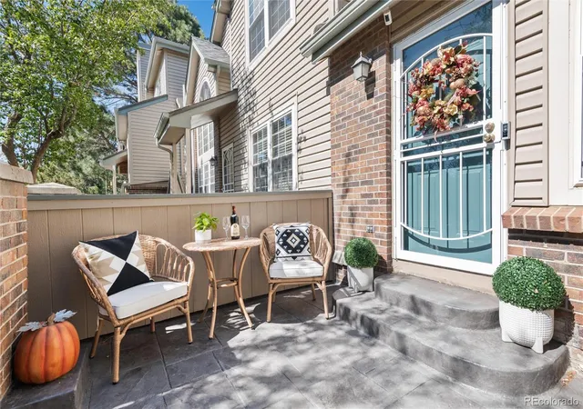 Photo 3 of Townhouse for sale at 1671 S Fulton St, Aurora, CO 80247 | MLS# 3621046 | Listing updated on 2026-10-06