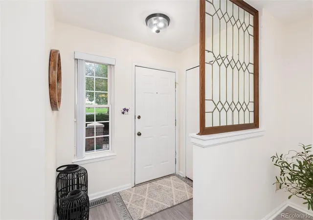 Photo 4 of Townhouse for sale at 1671 S Fulton St, Aurora, CO 80247 | MLS# 3621046 | Listing updated on 2026-10-06