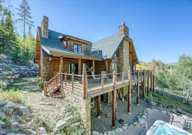 Photo 2 of Single family home for sale at 1624 Ruby Rd, Silverthorne, CO 80498 | MLS# 1800147 | Listing updated on 2026-09-29