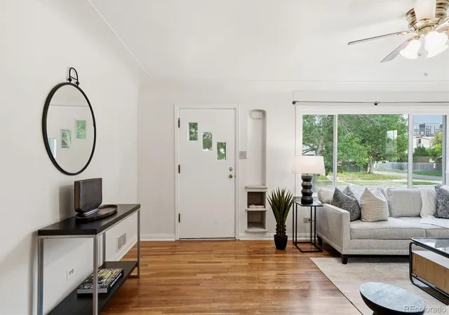 Photo 3 of Single family home for sale at 2285 S Williams St, Denver, CO 80210 | MLS# 2785155 | Listing updated on 2026-10-03