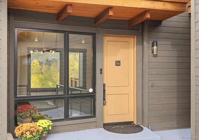 Photo 3 of Single family home for sale at 68 Lund Way, Silverthorne, CO 80498 | MLS# 5280487 | Listing updated on 2026-10-09