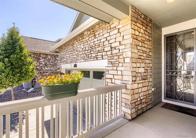 Photo 3 of Single family home for sale at 8537 S Quemoy St, Aurora, CO 80016 | MLS# 4126381 | Listing updated on 2026-09-24