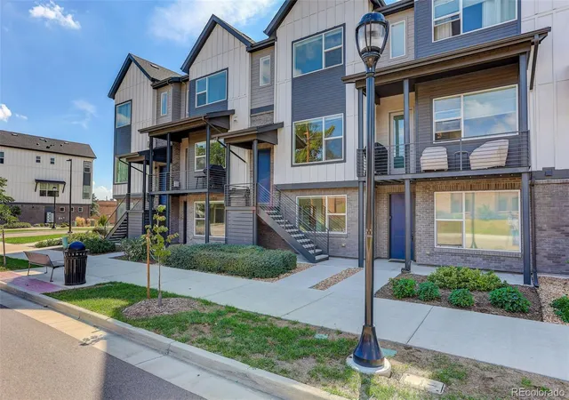 Photo 4 of Townhouse for sale at 12328 W 52nd Avenue, Wheat Ridge, CO 80033 | MLS# 5357391 | Listing updated on 2026-09-22