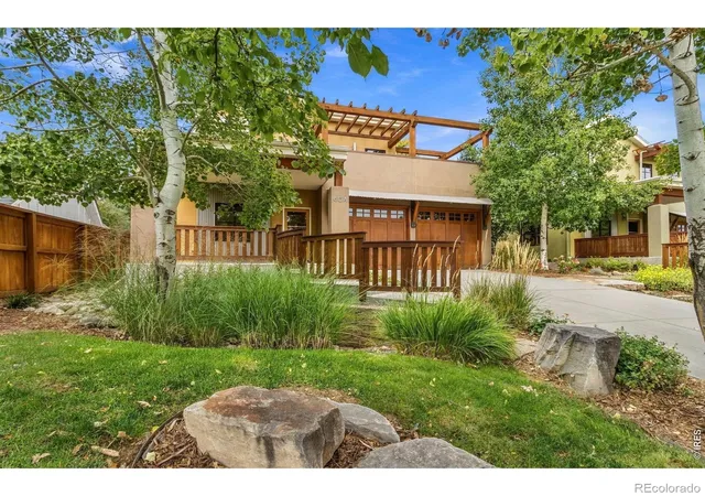 Photo 3 of Townhouse for sale at 615 Wood St #A, Fort Collins, CO 80521 | MLS# IR1068812 | Listing updated on 2026-09-27