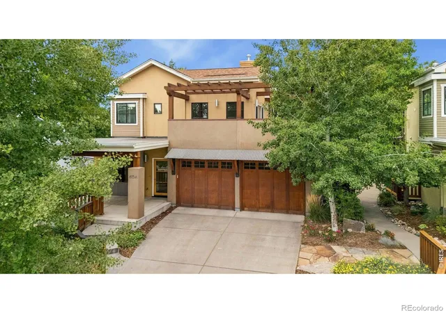 Photo 4 of Townhouse for sale at 615 Wood St #A, Fort Collins, CO 80521 | MLS# IR1068812 | Listing updated on 2026-09-27