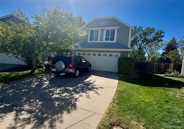 Photo 2 of Single family home for sale at 2896 S Sedalia Ct, Aurora, CO 80013 | MLS# 8294451 | Listing updated on 2026-09-29