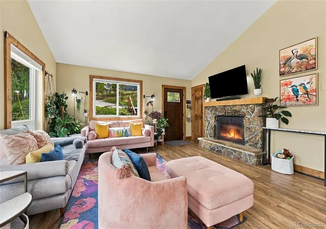 Photo 2 of Single family home for sale at 33165 Diana Rd, Pine, CO 80470 | MLS# 3994964 | Listing updated on 2026-09-24