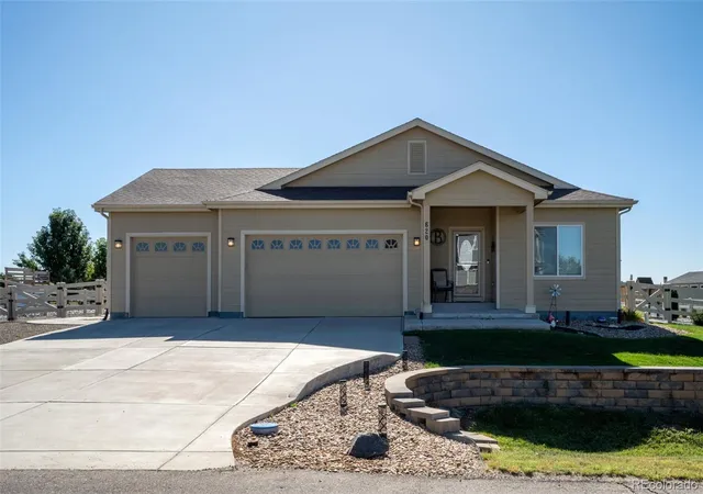 Photo 1 of Single family home for sale at 620 Remington Dr, Hudson, CO 80642 | MLS# 8895188 | Listing updated on 2026-09-18