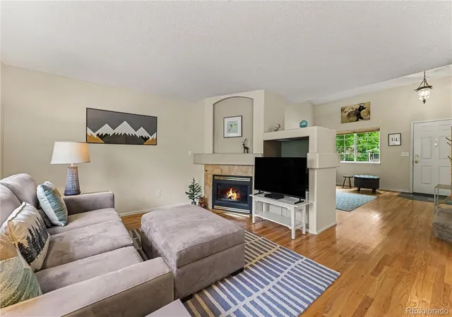 Photo 3 of Single family home for sale at 360 Maplewood Dr, Erie, CO 80516 | MLS# 7873378 | Listing updated on 2026-09-24