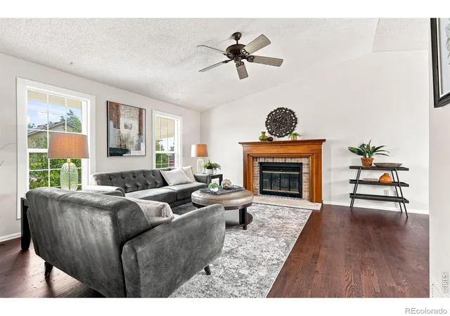 Photo 3 of Single family home for sale at 1120 Somerset St, Lafayette, CO 80026 | MLS# IR1068821 | Listing updated on 2026-09-29