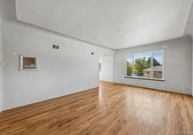 Photo 4 of Single family home for sale at 4871 Depew St, Denver, CO 80212 | MLS# 5095740 | Listing updated on 2026-09-23