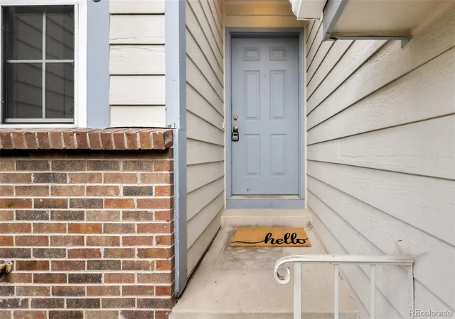 Photo 4 of Townhouse for sale at 9058 W Plymouth Ave, Littleton, CO 80128 | MLS# 8840219 | Listing updated on 2026-09-25