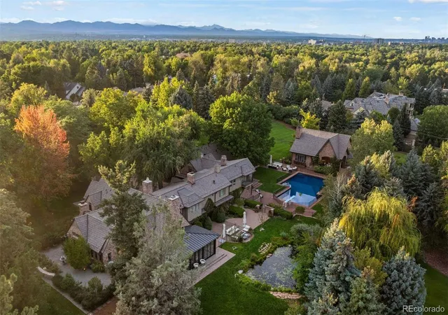 Single family home for sale at 4660 S Franklin St, Englewood, CO 80113 | MLS# 2744750