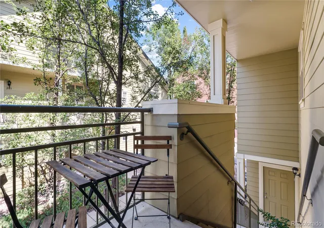 Listing Photo 5 - Condo for sale in building located at 5440 Allison St, Arvada, CO 80002 - Unit #200